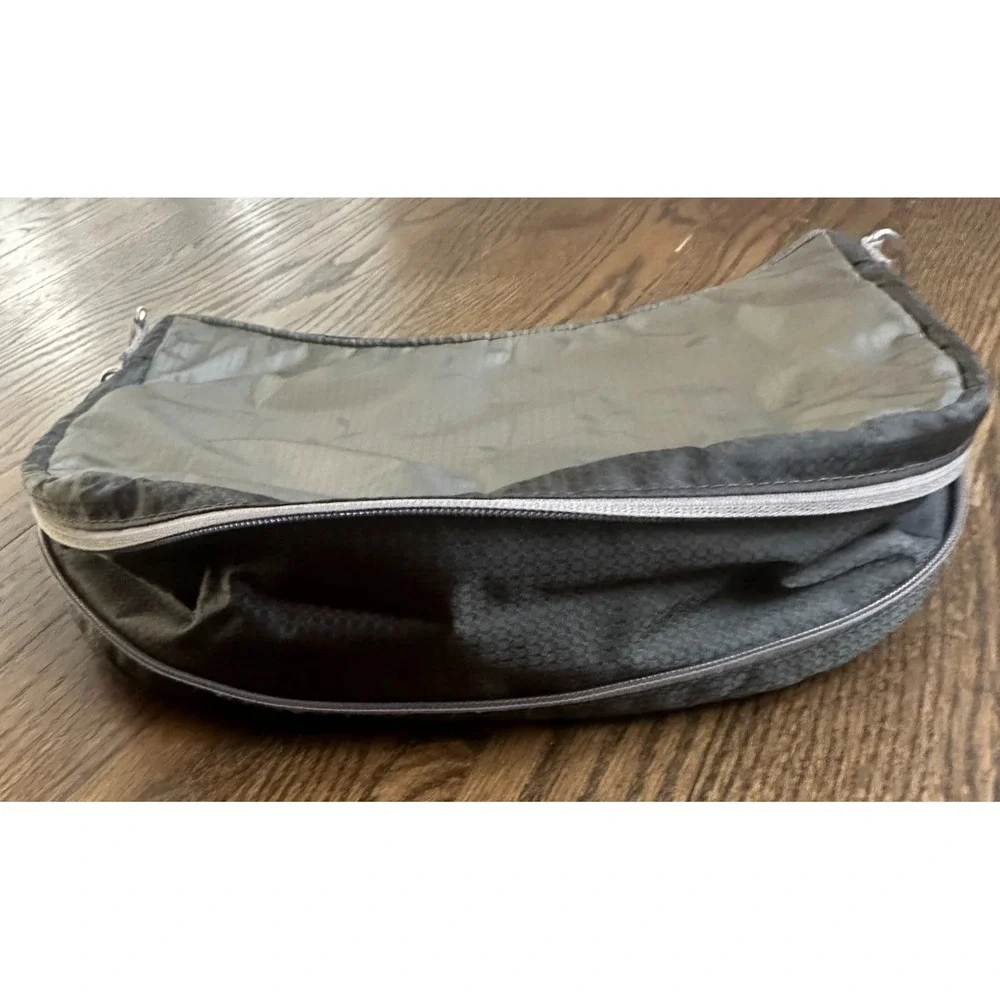 Sherpani Quilted Olive Green Anti-Theft Travel Crossbody Bag RFID Blocking